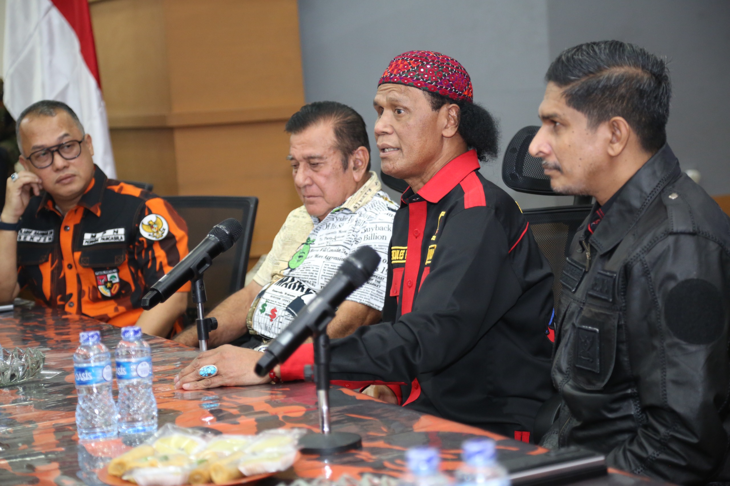Pesan Damai Japto dan Hercules: Kita Sudah Kayak Abang Adik