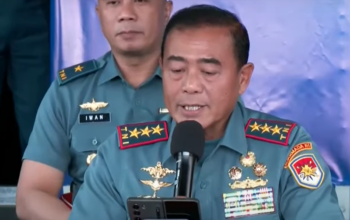 Panglima Koarmada RI (Pangkoarmada RI) Laksamana Madya TNI Denih Hendrata