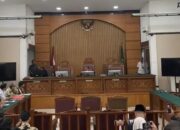 Sidang Praperadilan Hasto Kristiyanto Digelar, Hakim Putuskan Tunda Sidang 14 Hari