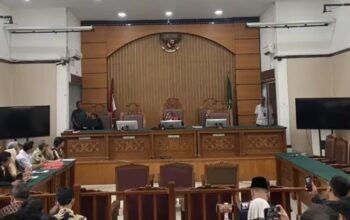 Sidang Praperadilan Hasto Kristiyanto Digelar, Hakim Putuskan Tunda Sidang 14 Hari