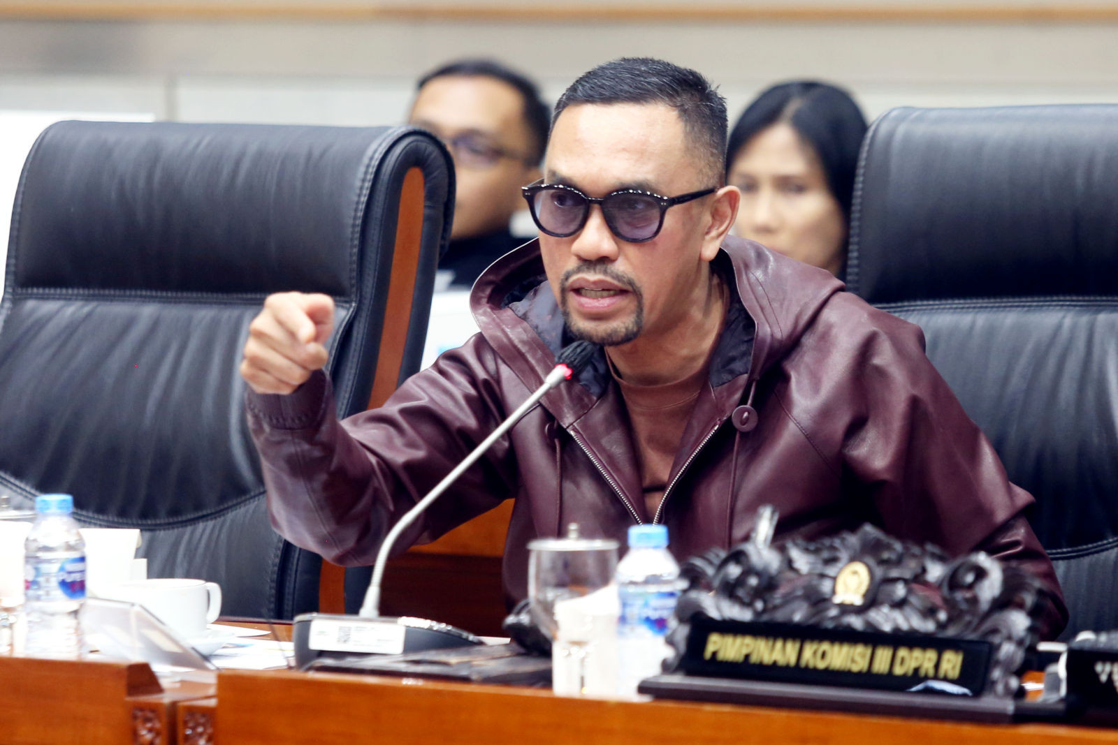 Pelaku Penembakan Bos Rental di Rest Area Oknum TNI, Sahroni: Beranikah TNI Langsung Pecat?