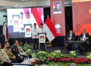 Andra Soni dan Dimyati Terima Penatapan sebagai Gubernur dan Wagub Banten Terpilih dari KPU