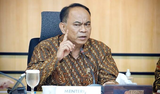 Studi CELIOS Ungkap Alasan Budi Arie Masuk Kategori Menteri yang Harus di-Reshuffle