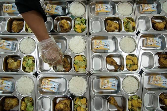 MBG: Mengorbankan Masa Depan Desa Demi Makan Gratis?