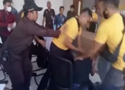 Viral Kericuhan di Media Center Kejati NTB, Oknum Kejaksaan Pukul Masyarakat