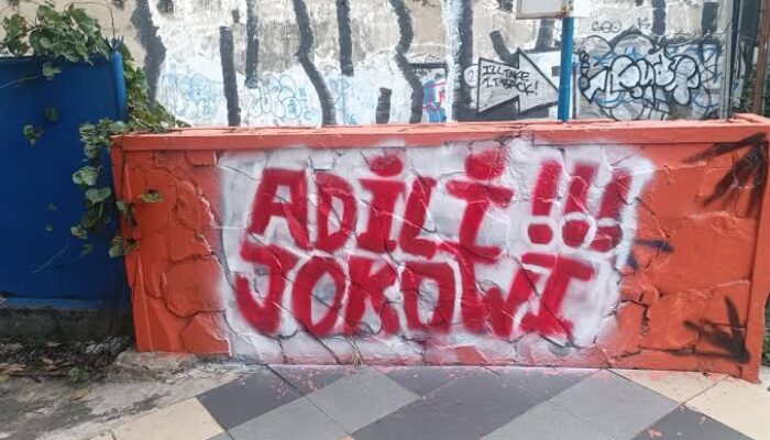 Seruan & Coretan Adili Jokowi, Ini Kata Pengamat Politik