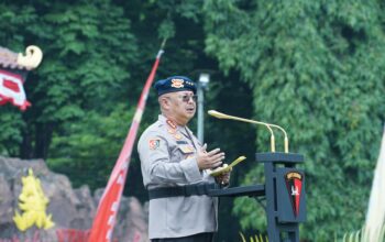 Kalemdiklat Polri Pimpin Upacara Pembukaan Instruktur Bootcamp Course di Pusdik Brimob Watukosek