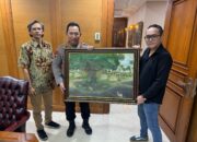 Usai Diberi Hadiah Lukisan Karya Alm. Yon Koeswoyo, Kapolri Dapat Dukungan Jadikan Band Sukatani sebagai Duta Polri ! Polisi Tak Alergi Kritik