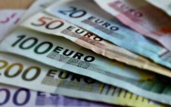 Kurs Euro Ikut Anjlok Jadi Rp 8.348 di Google Finance