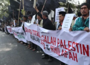 Umat Islam Jangan Terkecoh, Hizbut Tahrir Tak Peduli Kemerdekaan Palestina