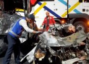 Truk Rem Blong Hantam Pintu Tol Ciawi, 8 Orang Meninggal, 11 Luka-luka