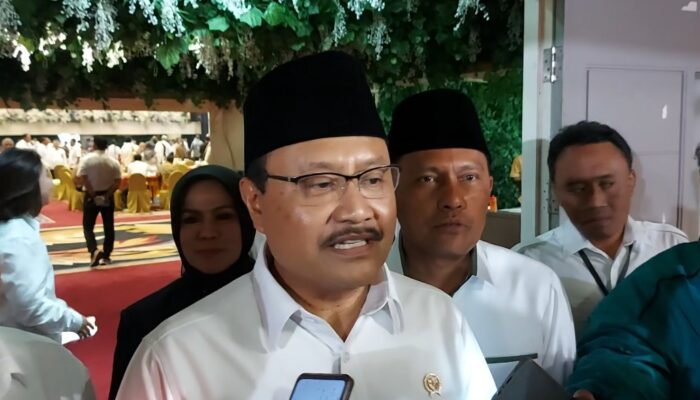 Soal Gelar Pahlawan Nasional, Mensos: Soeharto Hingga Gus Dur Penuhi Syarat