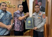 Tulus Merawat Lansia Terlantar, Kapolri Hadiahi Aipda Irvan Tiket Sekolah Inspektur