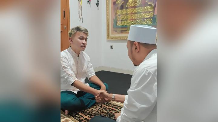 Ruben Onsu Umumkan Jadi Mualaf di Hari Pertama Idul Fitri 1446 H