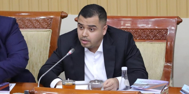 Legislator Gerindra Ungkap Kepala Babi & Bangkai Tikus Belum Bisa Disebut Teror