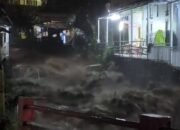 BREAKING NEWS! Kawasan Puncak Banjir Bandang, Longsor, Jembatan dan Akses Jalan Terputus