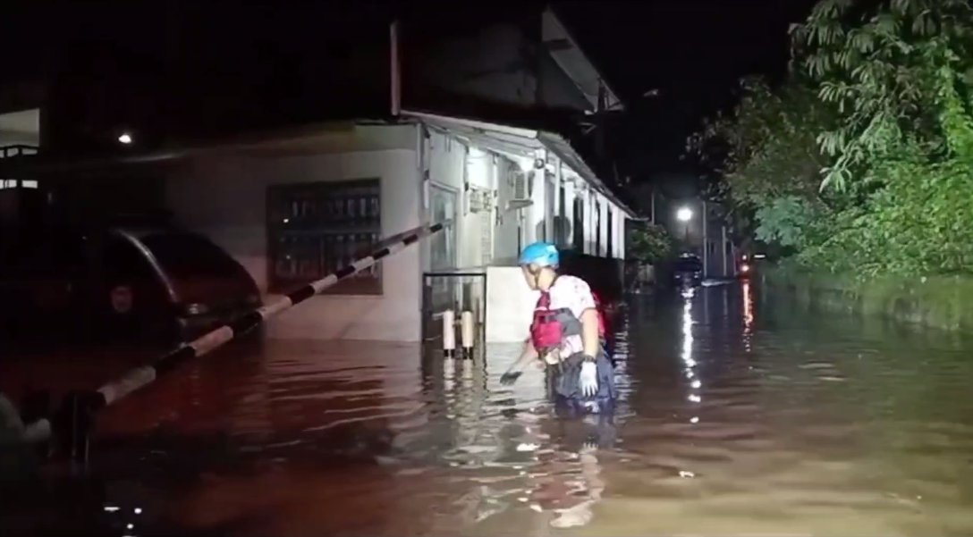 Puluhan Rumah di Kota Bogor Terendam Banjir dan Longsor Terjang Kawasan Puncak