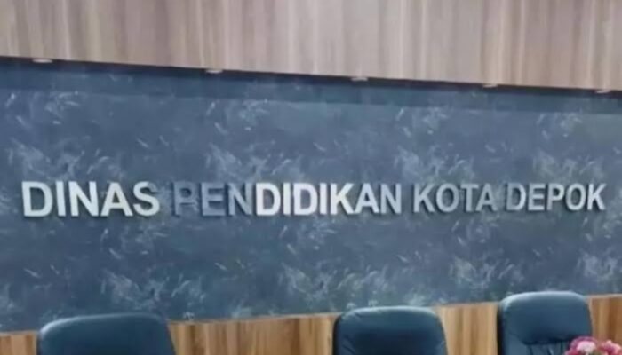 Anggaran Rp 30 Miliar Disdik Kota Depok Untuk Pembelian Papan Tulis Interaktif Dinilai Bukan Prioritas!