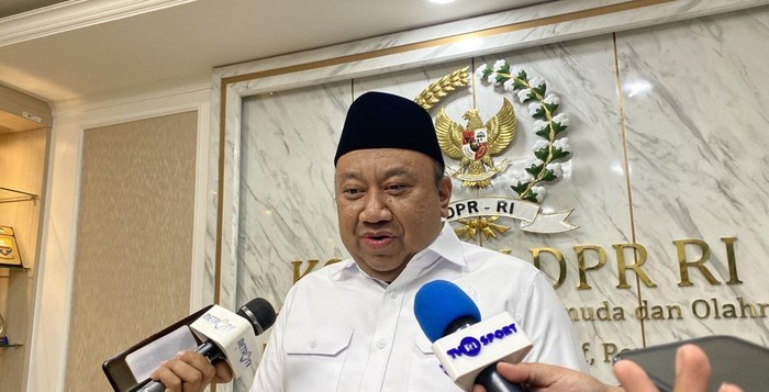 Gubernur Jabar Cetuskan Anak SMA Wajib Militer, Pimpinan Komisi X DPR Beri Dukungan
