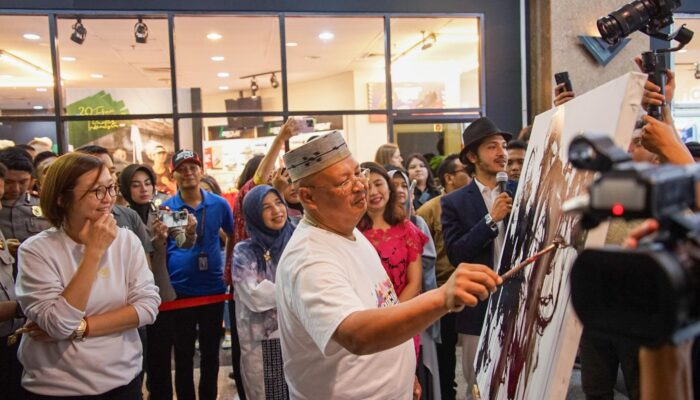 Art Policing, Kalemdiklat Berkolaborasi dengan Seniman Bali I Putu Bonus Gelar Live Painting
