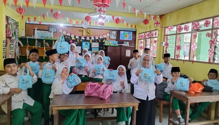 Polri Distribusikan Makanan Bergizi Gratis ke 3.417 Siswa Penerima Manfaat