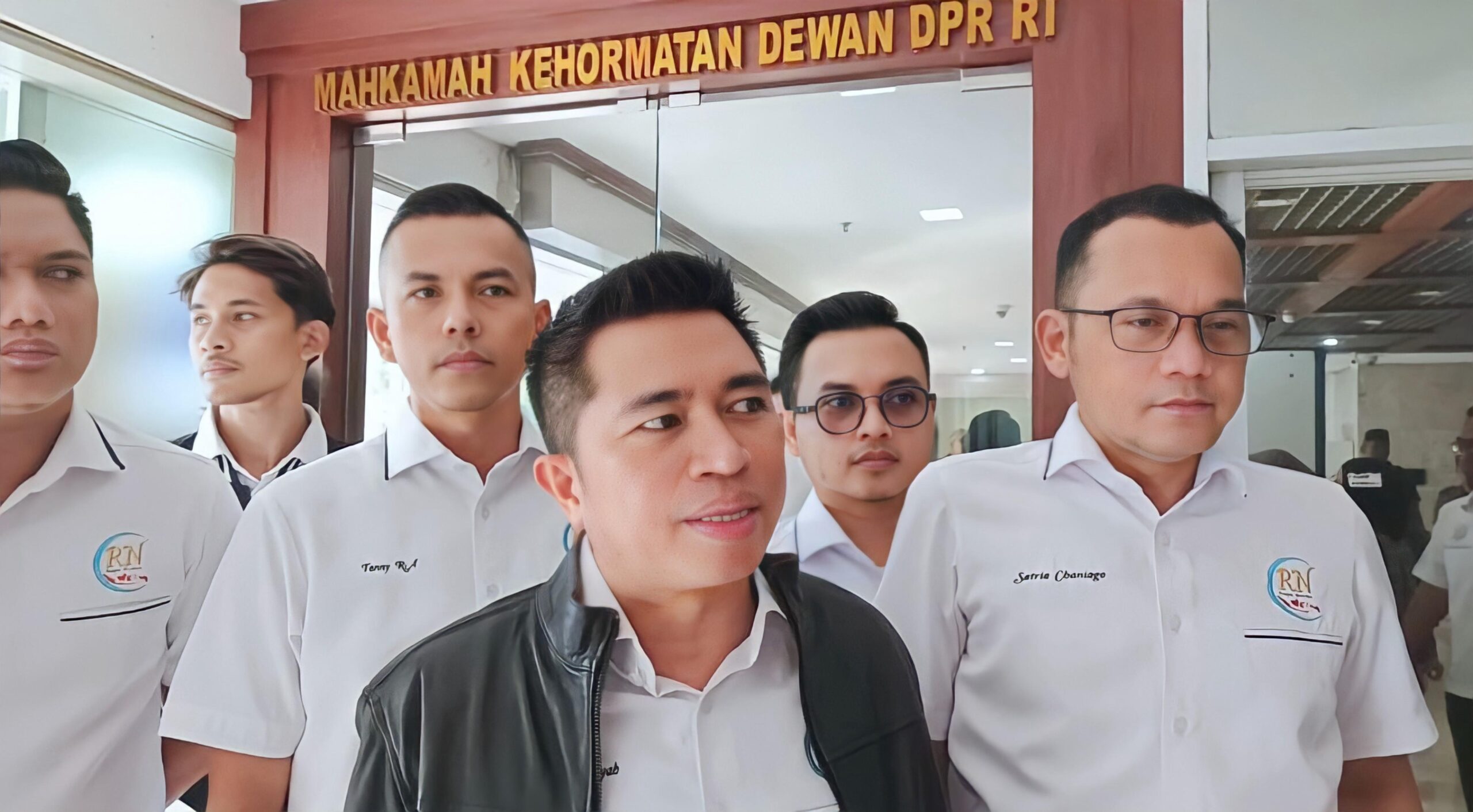 Resmi! Rampai Nusantara Laporkan Deddy Sitorus Ke Bareskrim dan MKD