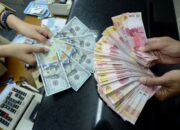 Nilai Tukar Rupiah Terus Melemah, Lebih Parah dari Krismon 1998?