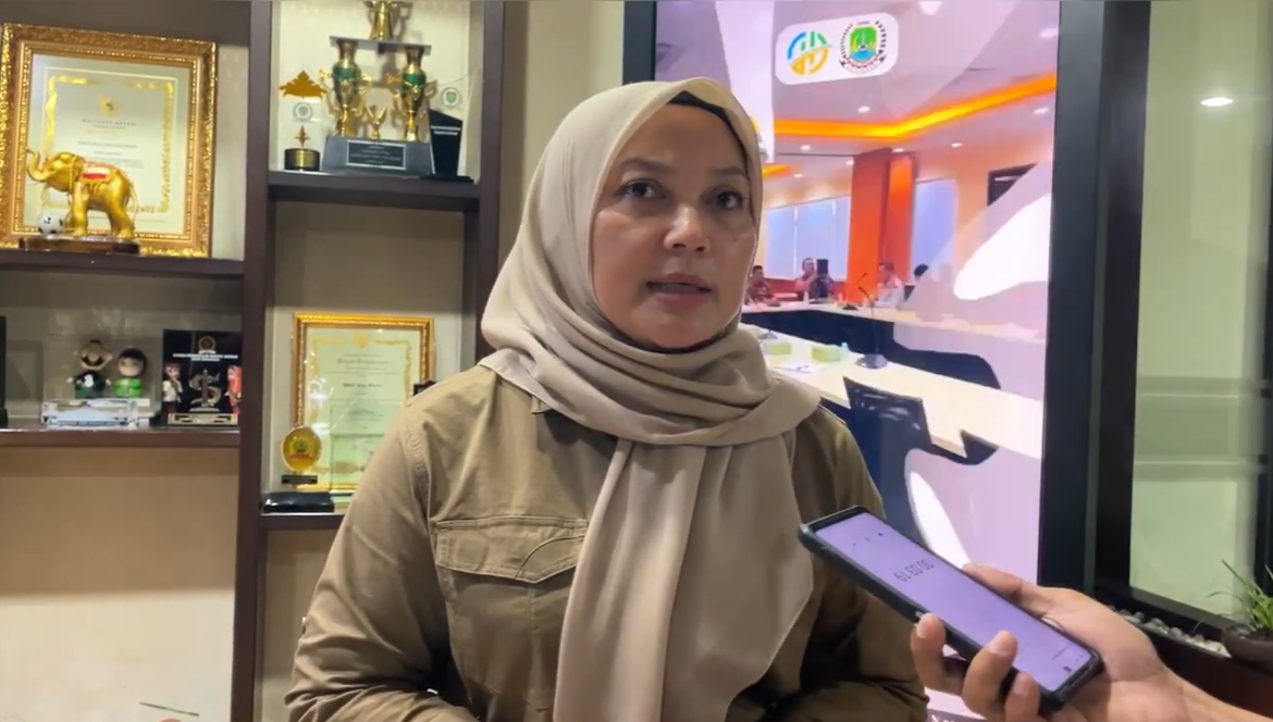 Lia Erliani, Sekretaris DPRD Kota Bekasi