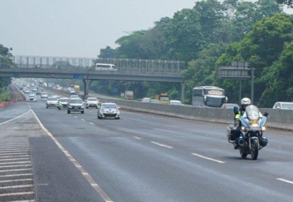 Ini Alasan Kakorlantas Polri Terapkan One Way Lokal di Tol Trans Jawa Lebih Dahulu