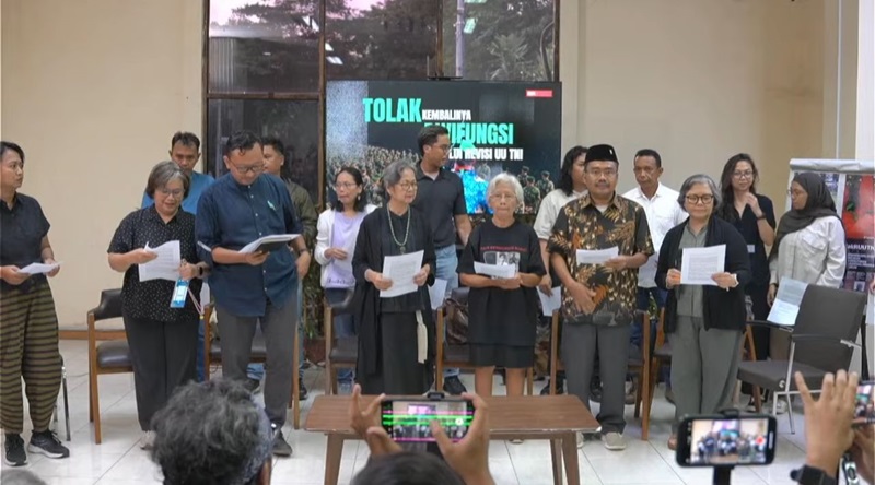 Pembacaan Petisi Tokoh dan Masyarakat Sipil