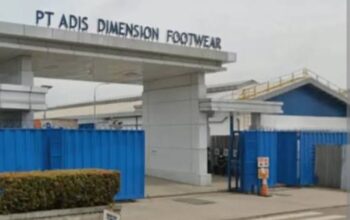 Seperti Sritex, Dua Pabrik Sepatu di Tangerang PHK Ribuan Karyawan