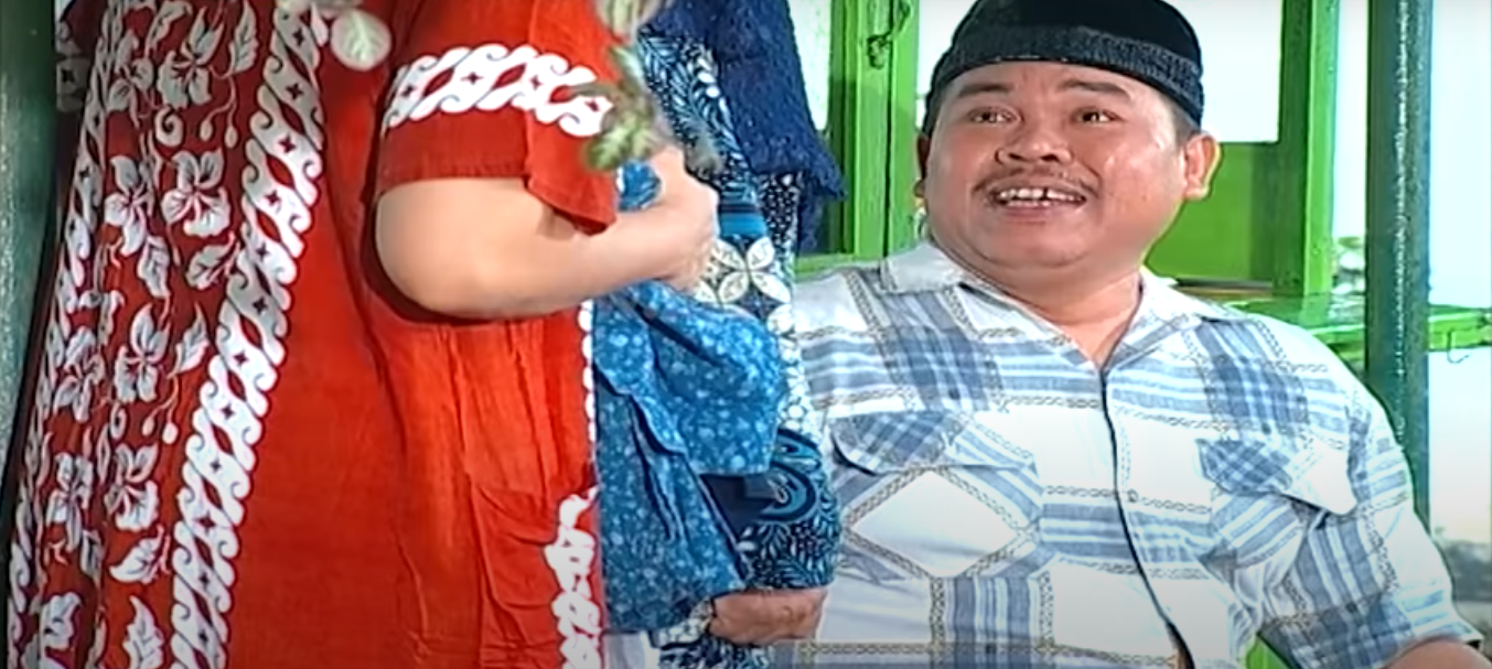 Kepergian Mat Solar: Ikon Bajaj Bajuri yang Melekat di Hati Masyarakat