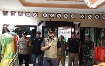 Lurah Gandaria Utara Pimpin Operasi Penertiban PMKS di Jalan RS Fatmawati Jelang Idul Fitri 1446 H
