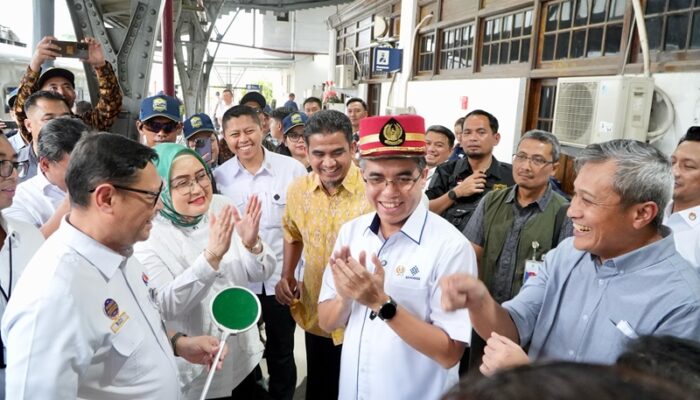 Menaker Yassierli Senang Kolaborasi Pelaksanaan Mudik Gratis 2025 Berjalan Baik