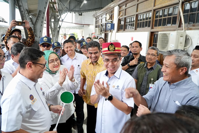 Yassierli di Pasar Senen