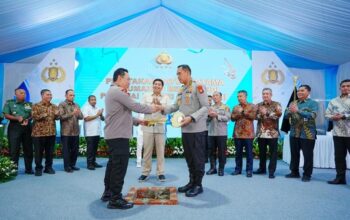 Kapolri Pimpin Groundbreaking Serentak Rumah Subsidi untuk Anggota Polri di Karawang