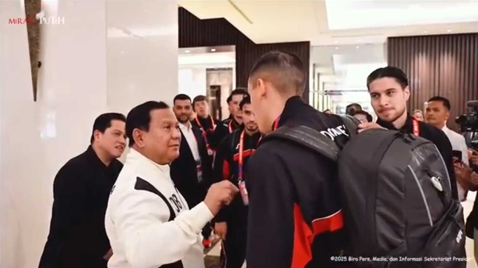Gol Tunggal Ole Romeny di Hadapan Prabowo, Indonesia Taklukkan Bahrain