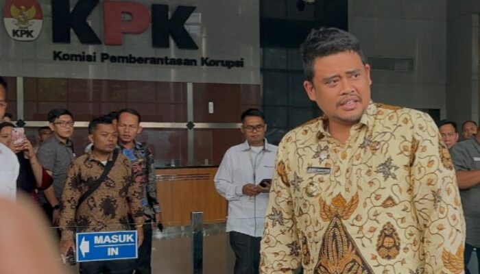 Bobby Nasution Enggan Tanggapi Isu Pemakzulan Gibran