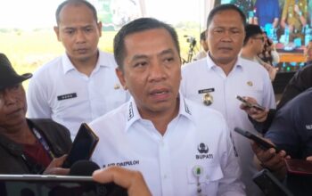 Bupati Karawang Aep Syaepuloh
