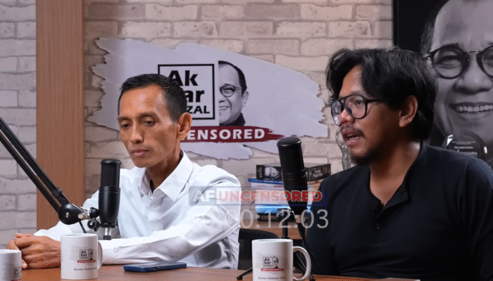 TNI Tak Boleh Berbisnis, Ferry Irwandi : Kalian Dibekali Senjata yang Kami Tak Dibekali