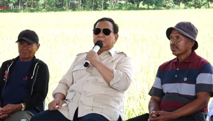 Prabowo Tegaskan Indonesia Tak Akan Menyerah Negosiasi Tarif Impor Trump