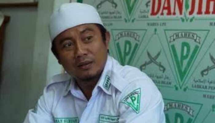 Eks Panglima FPI Serukan Jaga Ukhuwah Islamiyah & Rekonsiliasi: Lebaran Saatnya Saling Memaafkan Ditengah Polemik Gus Fuad Plered