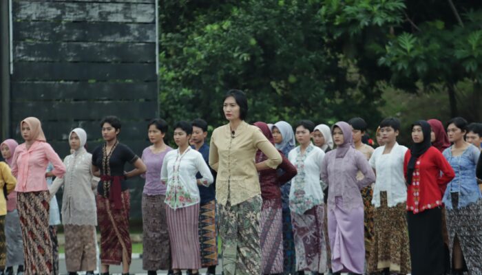 Sepolwan Lemdiklat Polri Gelar Upacara Hingga Podcast & Defile Sambut Semarak Hari Kartini 2025