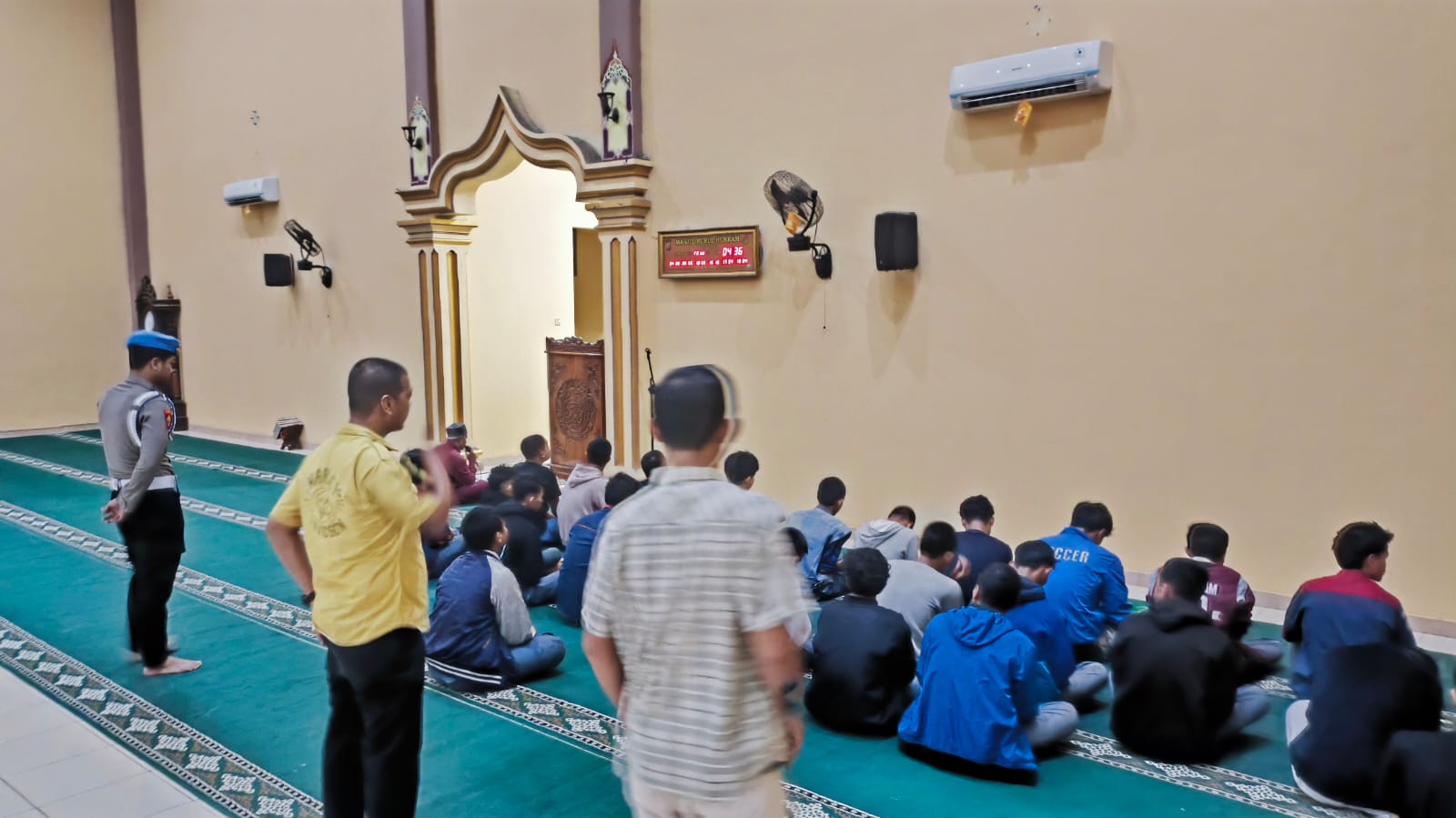 Merubah Kekerasan Menjadi Harapan Lewat Program Baca Yasin Oleh Polresta Serang Bagi Pelaku Tawuran