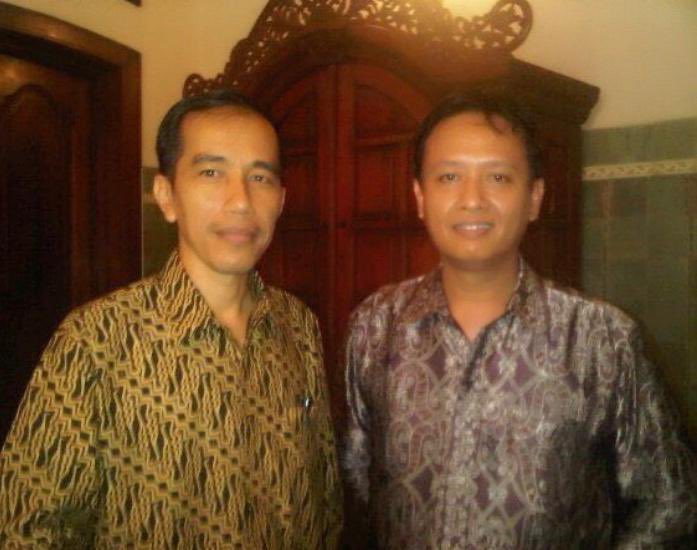 Jokowi dan Prof Henri Subiakto
