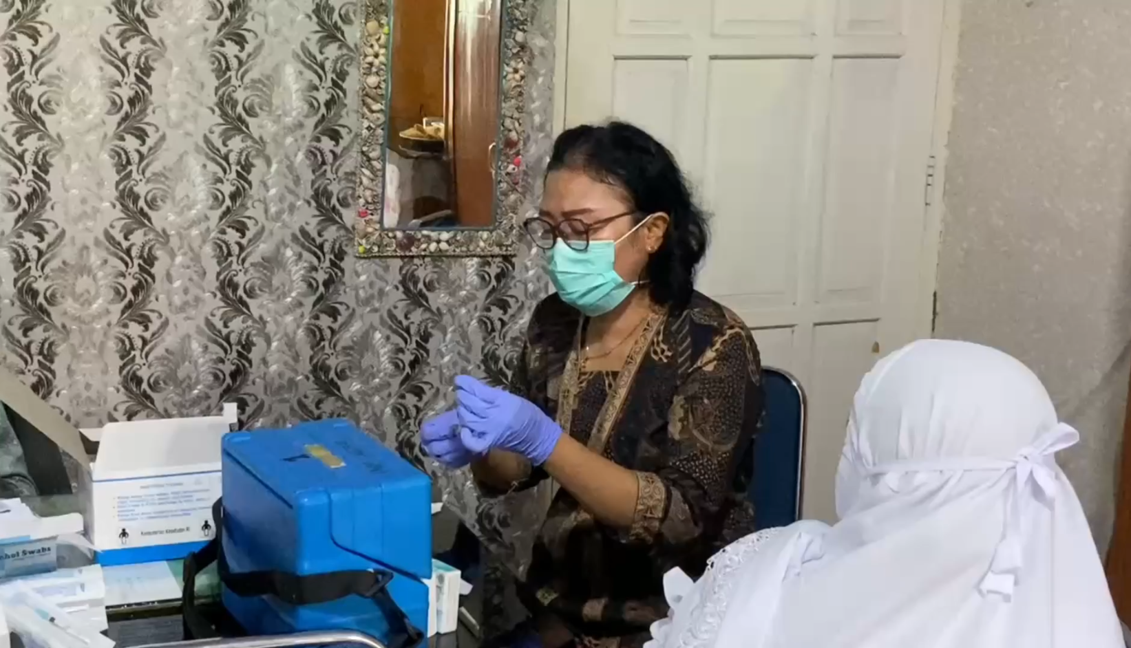 Vaksinasi Meningitis dan Polio: Langkah Penting Jemaah Haji Parepare Menuju Makkah Vaksinasi Meningitis dan Polio CJH Parepare Menuju Makkah