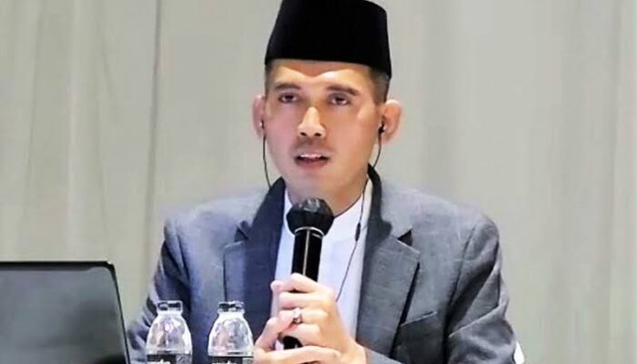 Ketua MUI Bidang Fatwa Ajak Masyarakat Jaga Kondusifitas terkait Polemik Gus Fuad Plered