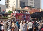 Ratusan Massa GEMA PEKA Gelar Aksi Unjuk Rasa di Depan Mabes Polri Tuntut Penangkapan Fuad Plered