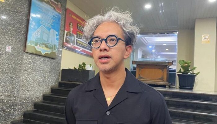 Desainer Didiet Maulana Apresiasi Penangkapan Penjambret Ibunya: Angkat Topi untuk Kinerja Kepolisian!