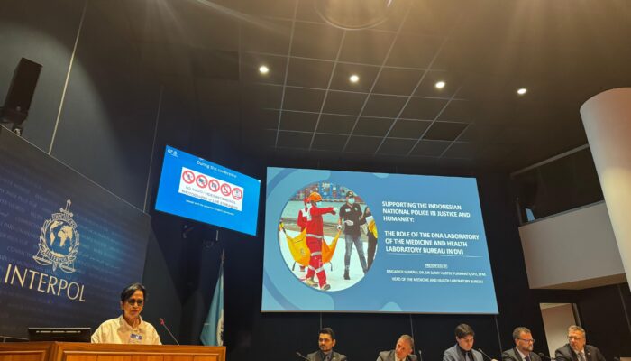Dokter DVI Indonesia Tampil di Konferensi Interpol, Bagikan Peran Lab DNA dalam Identifikasi Korban Bencana